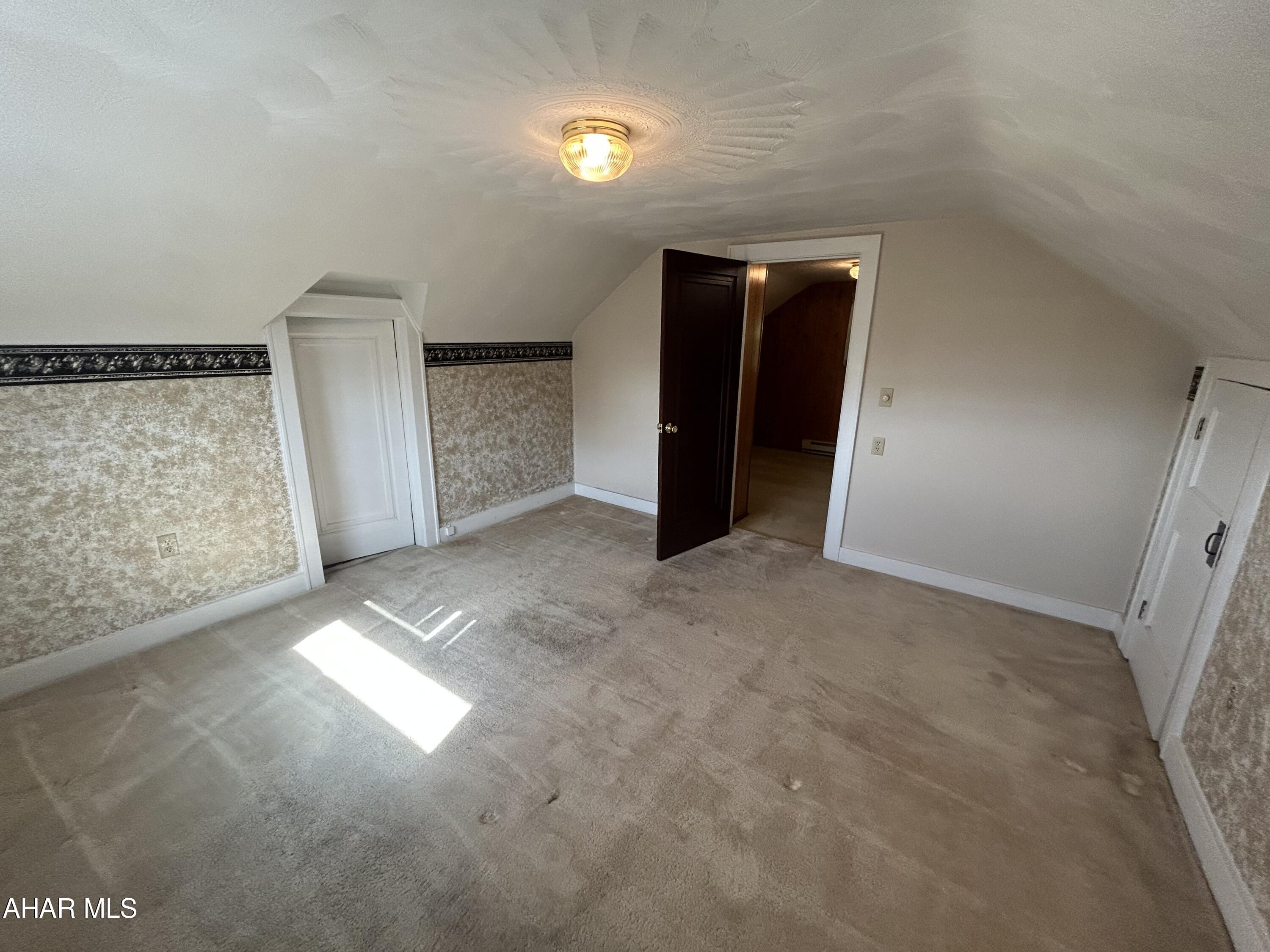 Lakemont - Residential