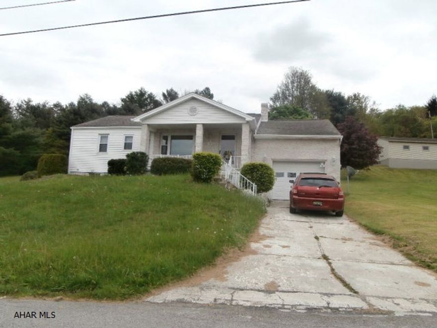 Great brick and vinyl sided ranch home. Fantastic eat in kitchen with vaulted ceiling, modern 3/4 bath handicap accessable (was new addition in 2003). Three bedrooms and another full bath. Full basement with lifetime waterproof, one car attached garage. Great home.