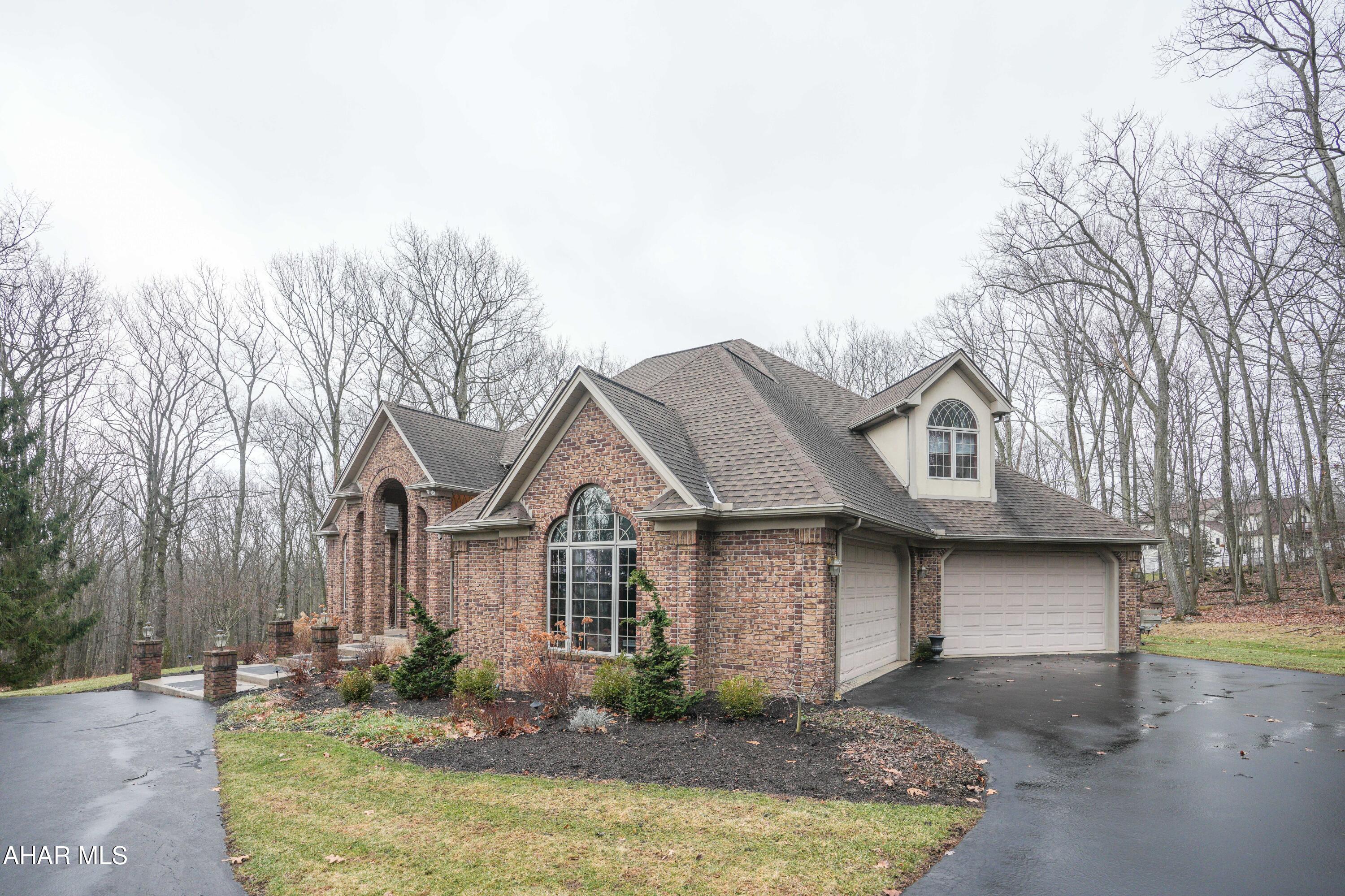 Stonehedge - Residential