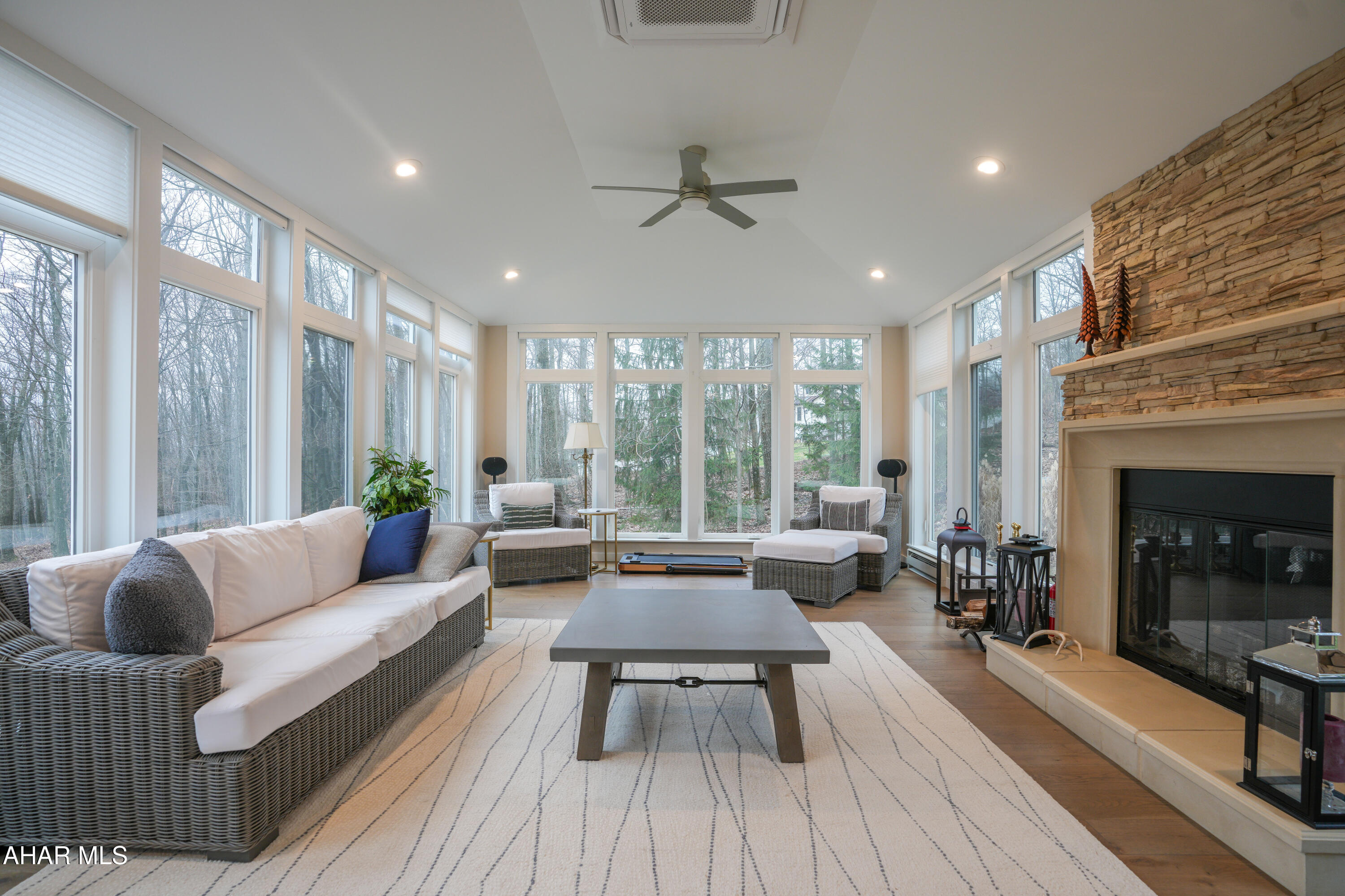 Stonehedge - Residential