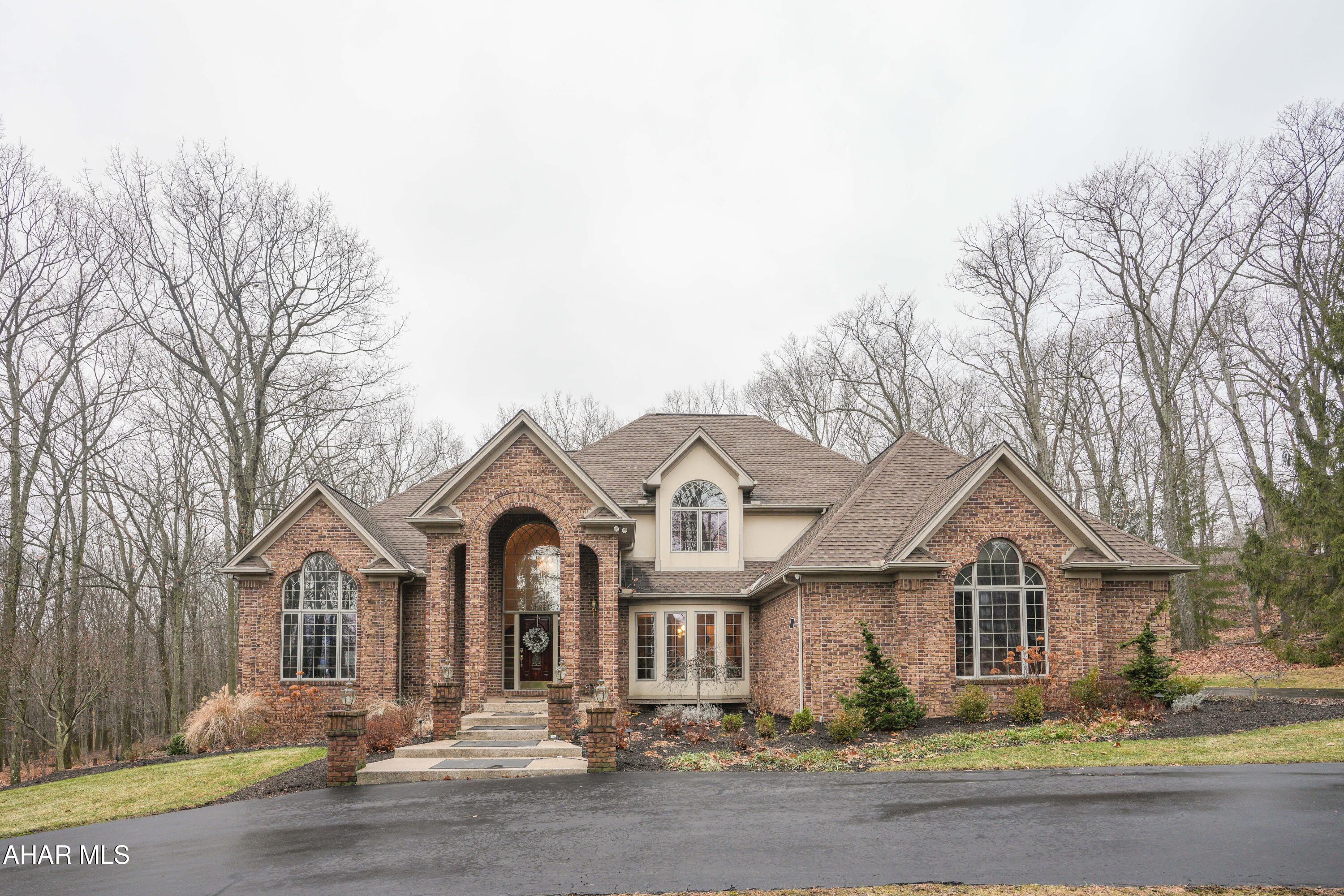 Stonehedge - Residential