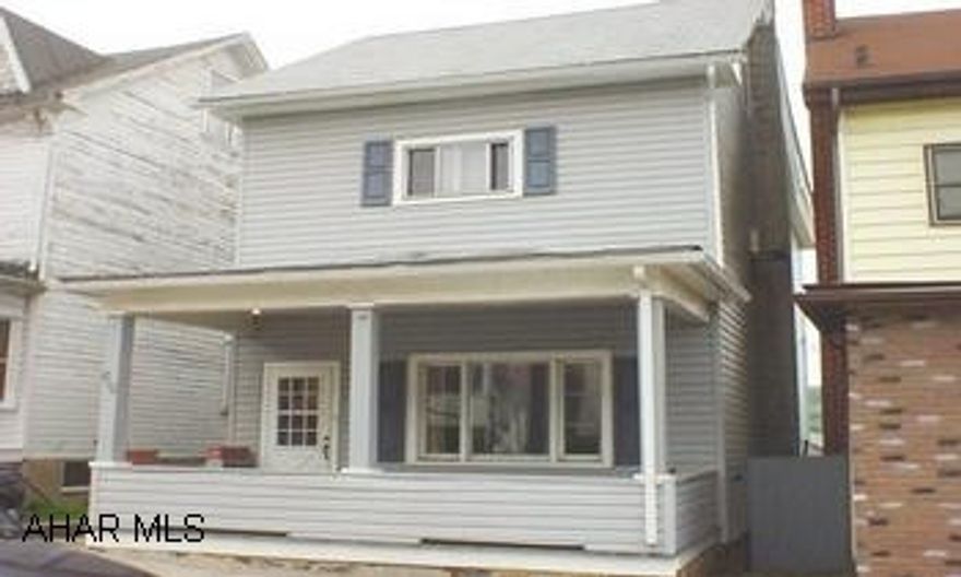 2 story vinyl sided home with 3 bedrooms, new carpet throughout, freshly painted interior, thermo windows, updates to kitchen, half bath on 1st floor, above ground pool and 2 car garage. Pool is in "as-is" condition. 2 story vinyl sided home with 3 bedrooms, new carpet throughout, freshly painted interior, thermo windows, updates to kitchen, half bath on 1st floor, above ground pool and 2 car garage. Pool is in "as-is" condition.