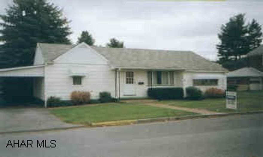 MOSTLY NEWER WINDOWS, EAT-IN KITCHEN, LARGE FAMILY ROOM OR COULD BE FR/DR COMBO (13.2X20.1) LAUNDRY ROOM OFF KITCHEN, PULL DOWN STAIRS TO ATTIC, COVERED PATIO, SHED WITH CEMENT FLOOR. CONVENIENT TO I99. MOVE IN CONDITION.