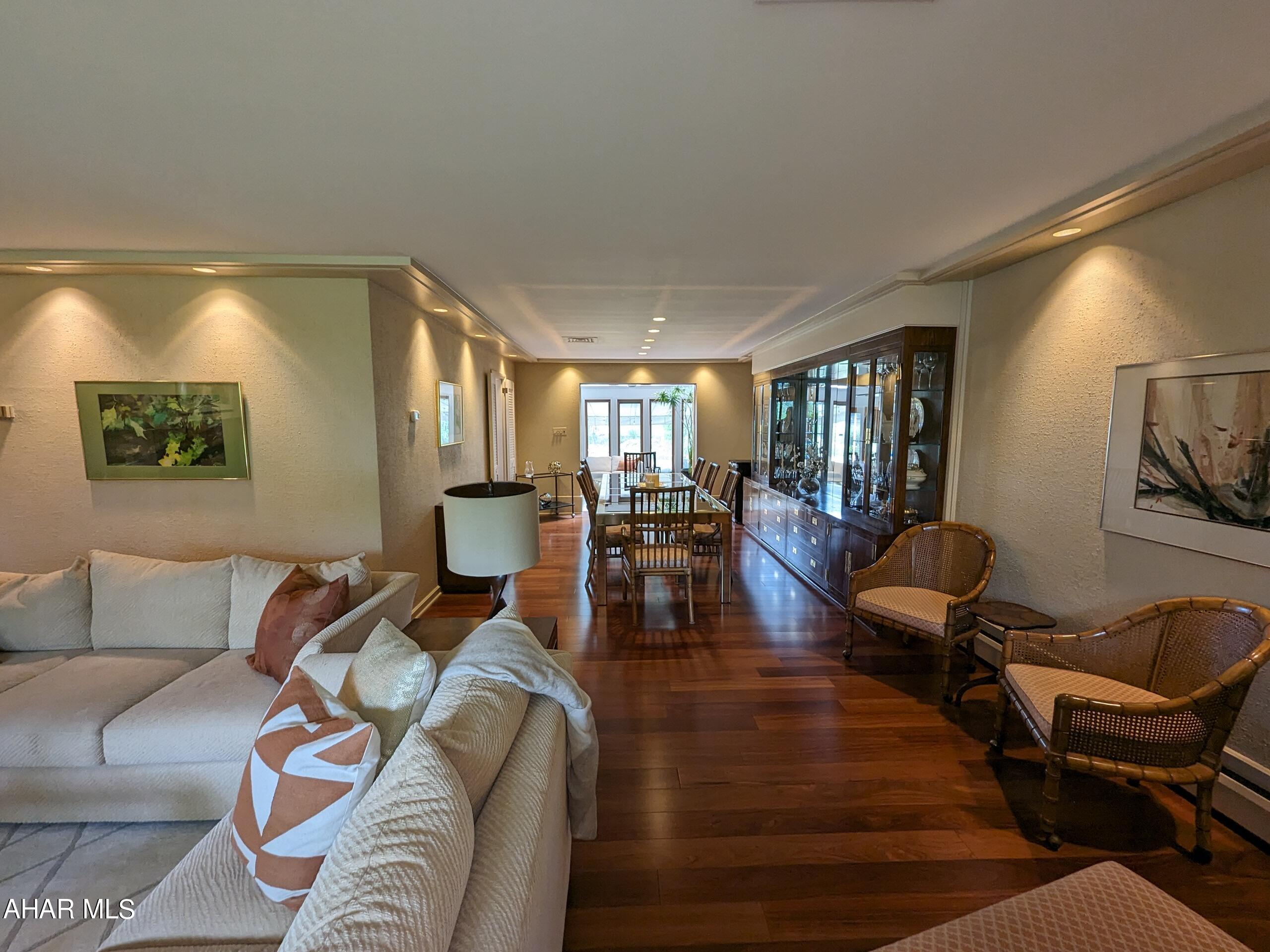 Baker Mansion - Residential