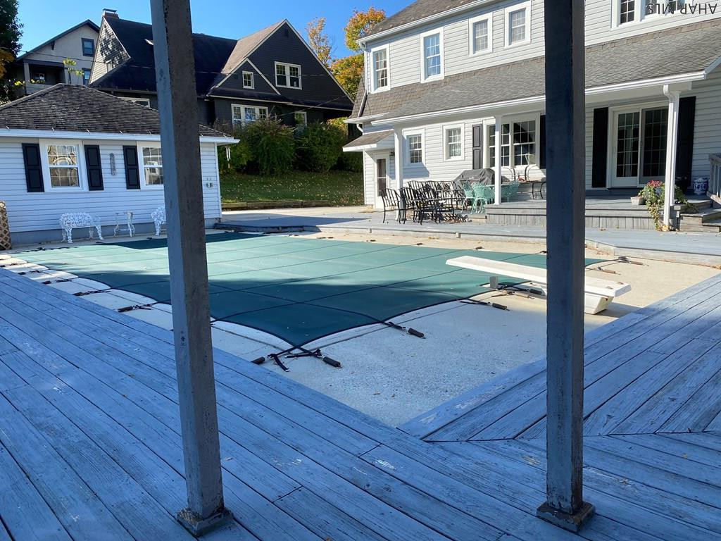 Unknown - Residential