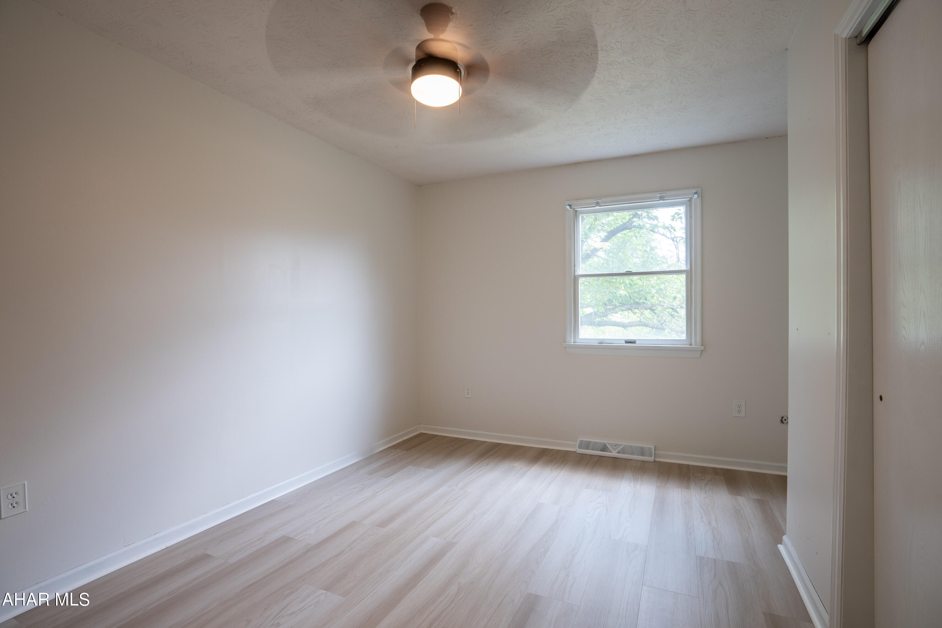 Rolling Hills - Residential