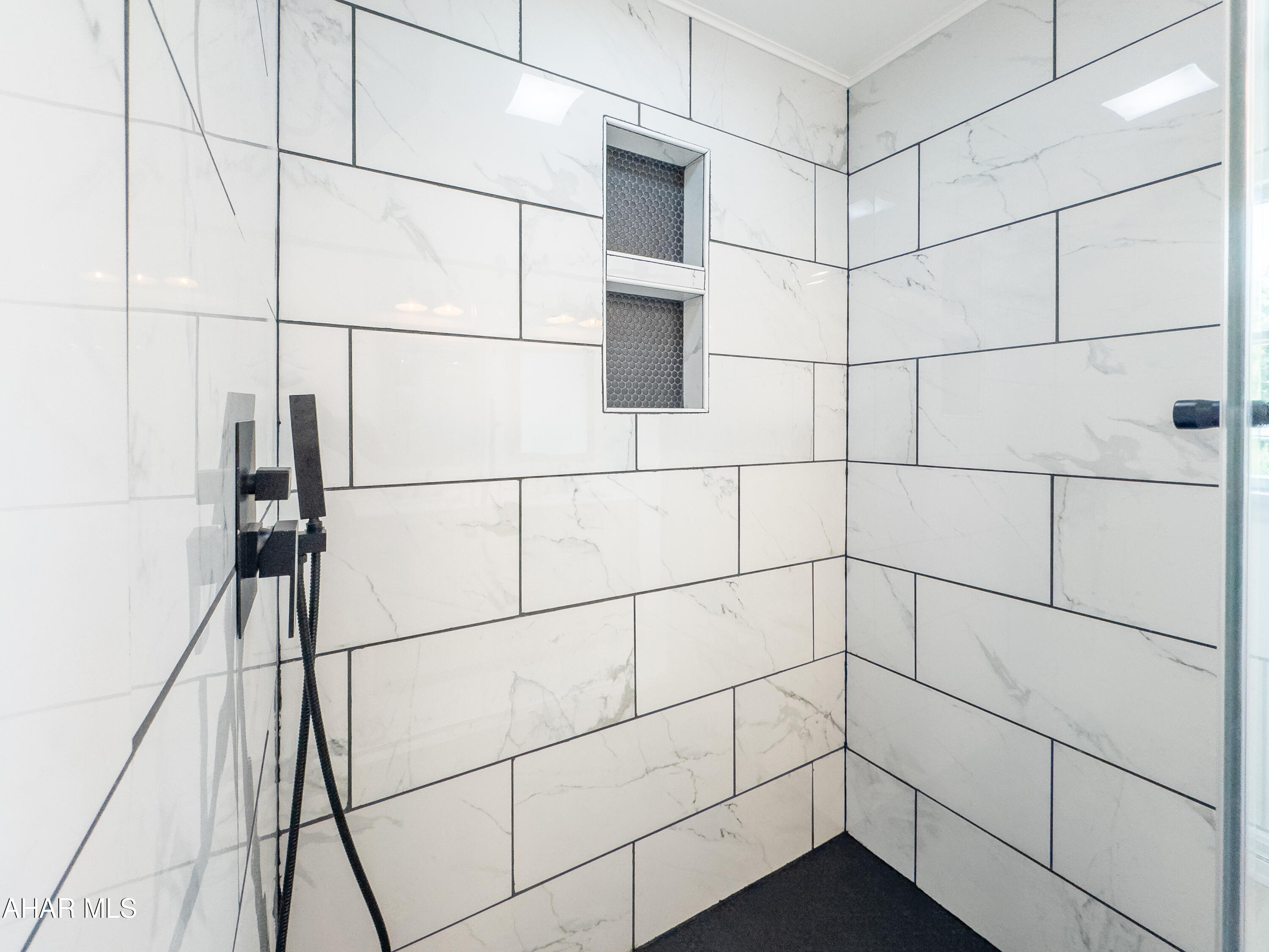 Rolling Hills - Residential