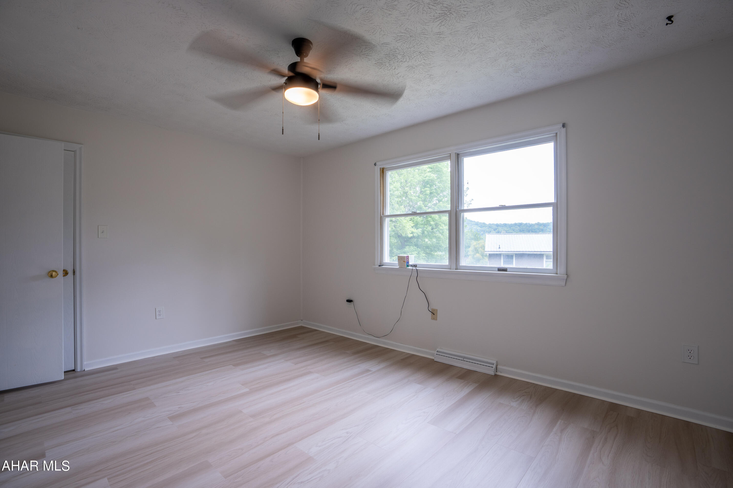 Rolling Hills - Residential