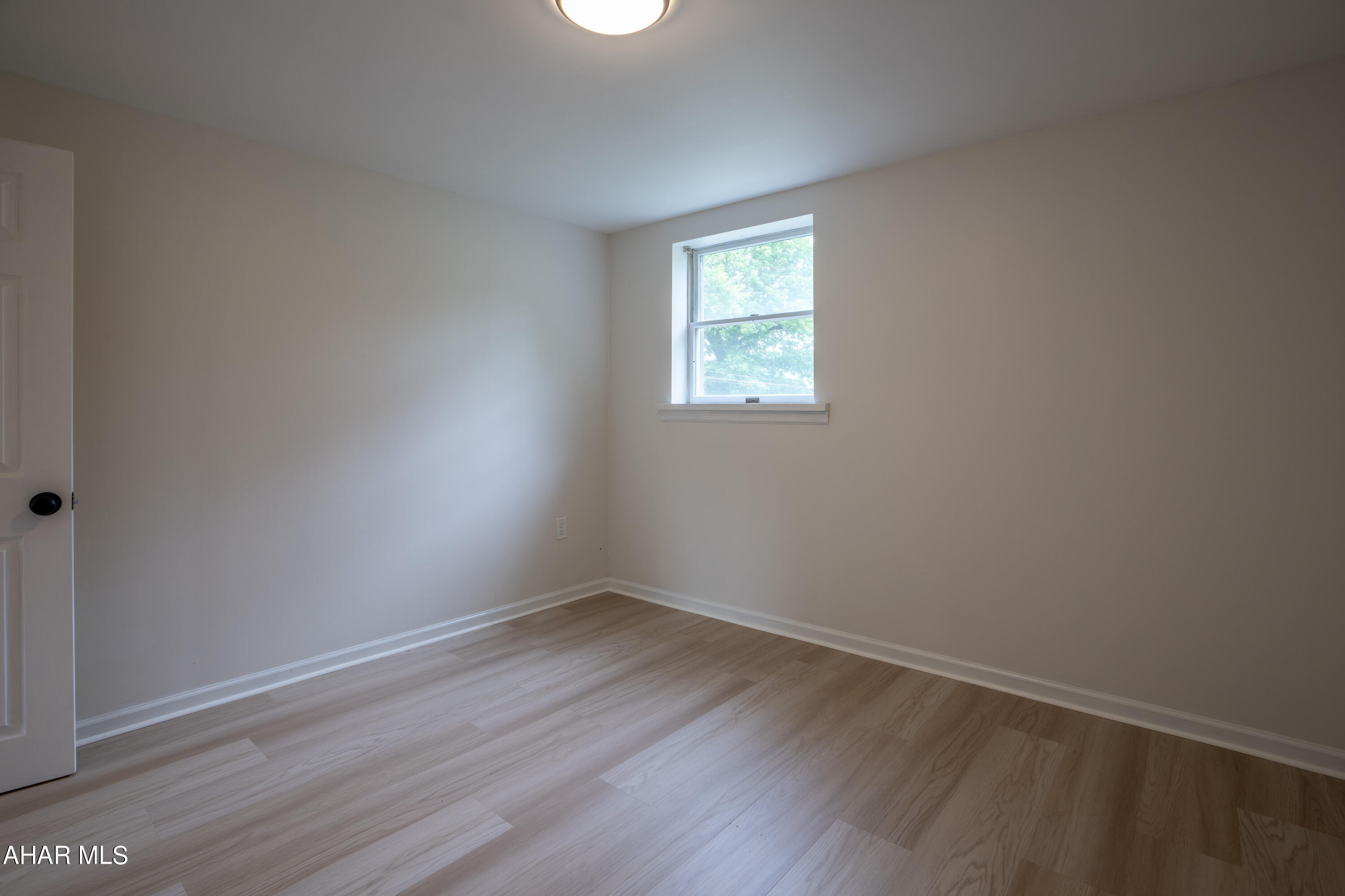 Rolling Hills - Residential