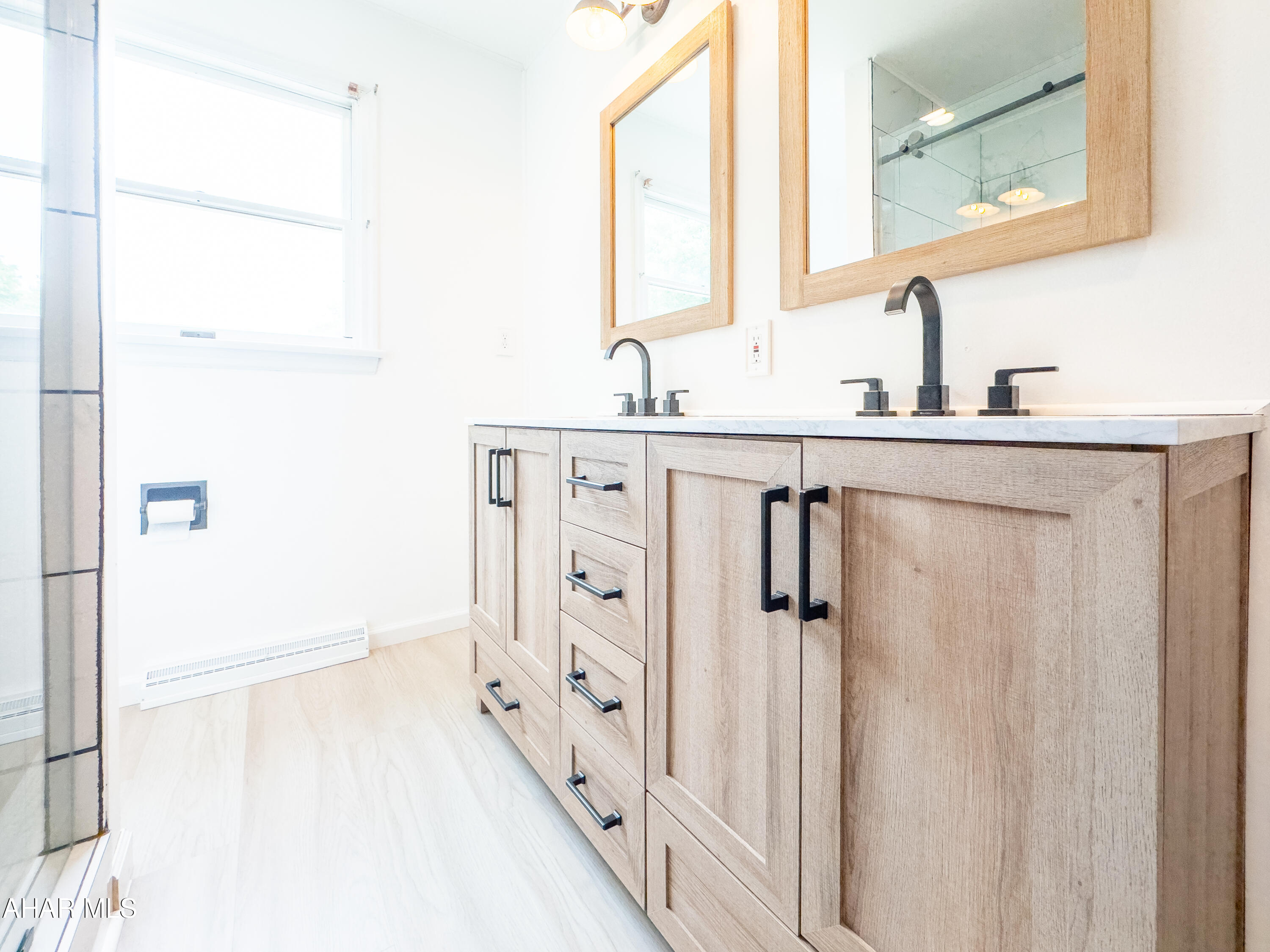 Rolling Hills - Residential