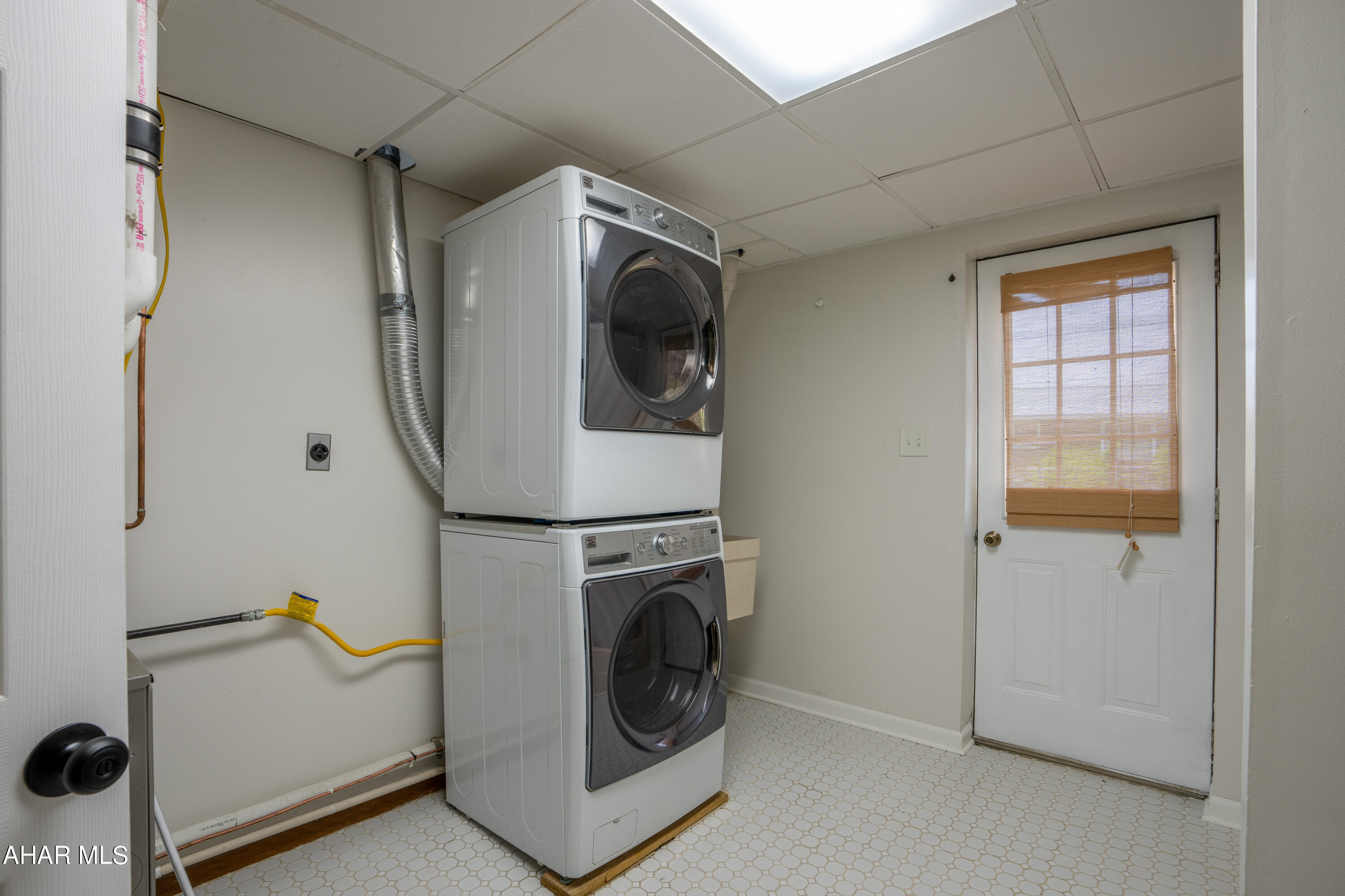 Rolling Hills - Residential