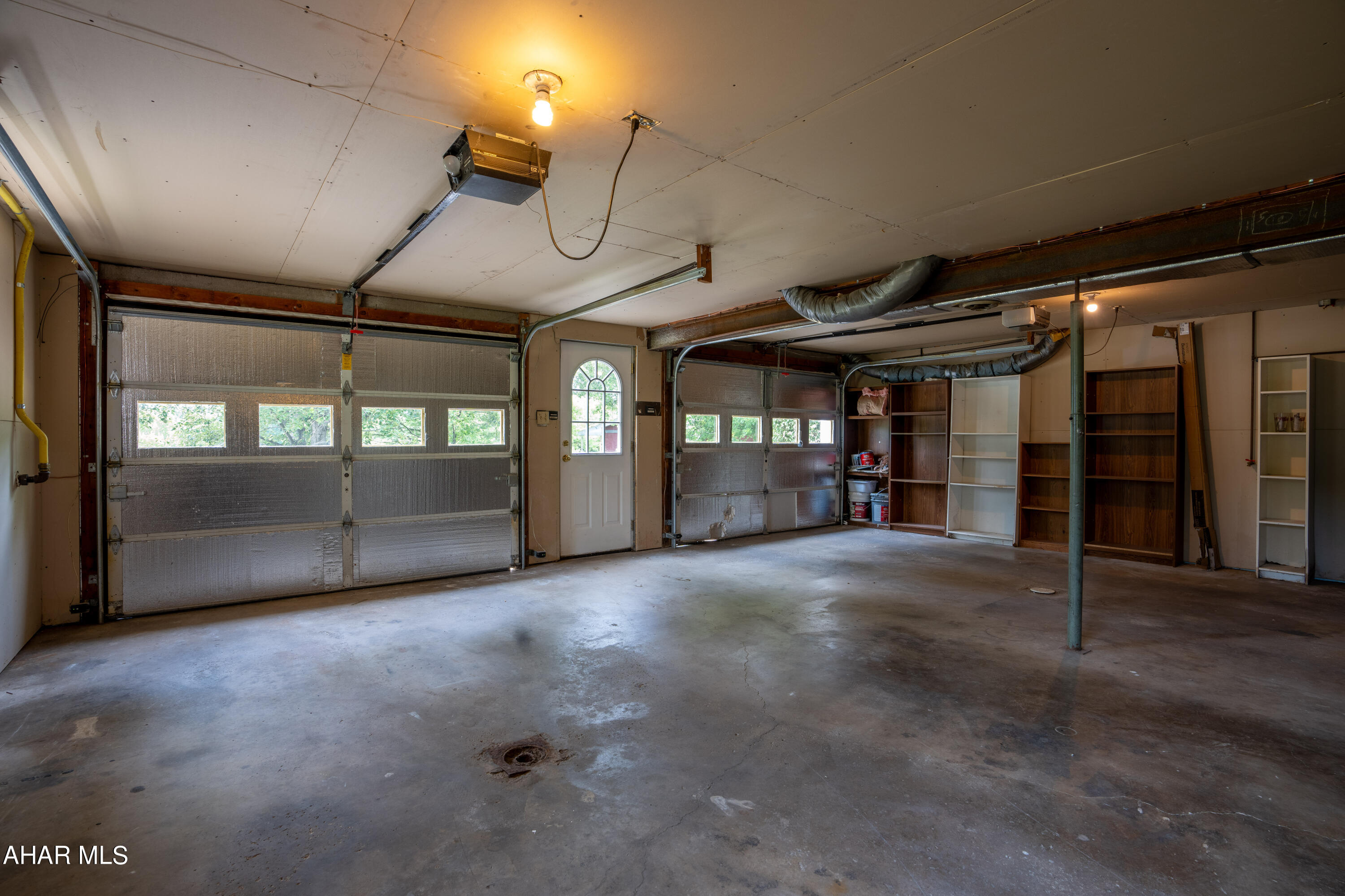 Rolling Hills - Residential