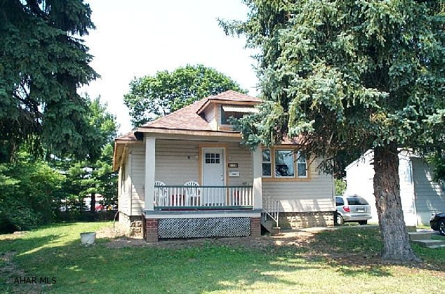 Llyswen - Residential