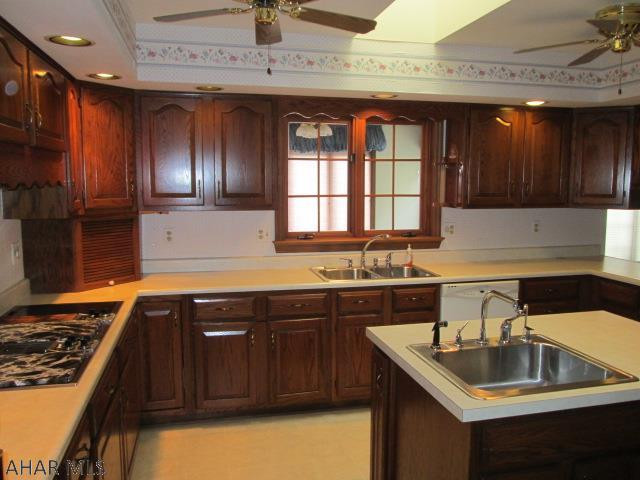 Elmwood - Residential