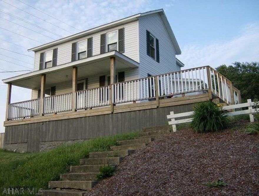 Completely remodeled home featuring 3 bedrooms, modern kitchen, nice living room and dining room, remodeled bath - great home for the $$. Large lot.