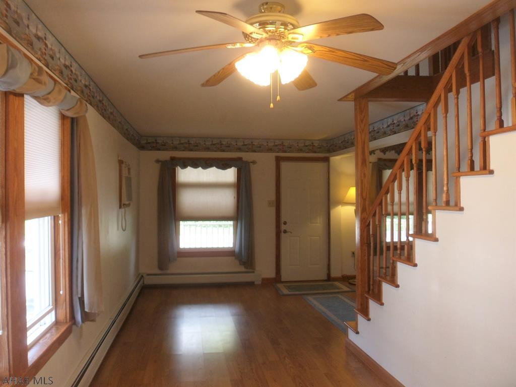 Llyswen - Residential