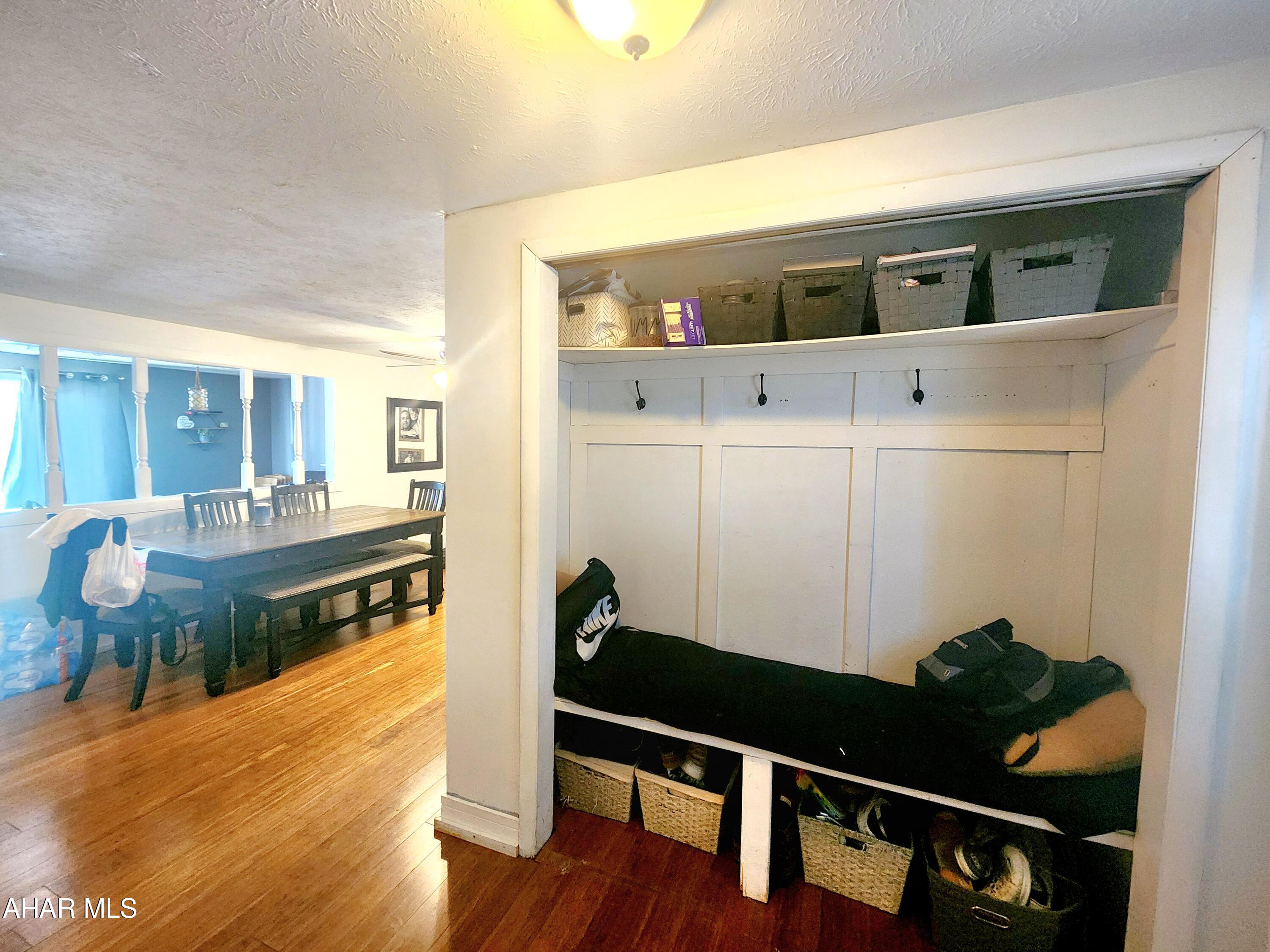 Maple Hollow - Residential