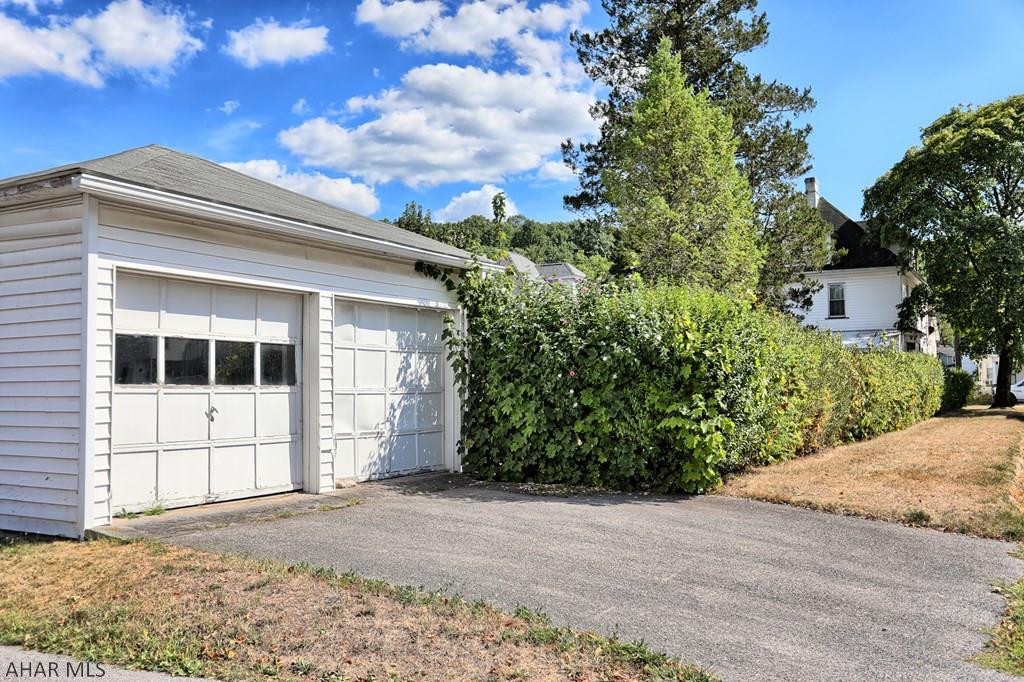 Unknown - Residential