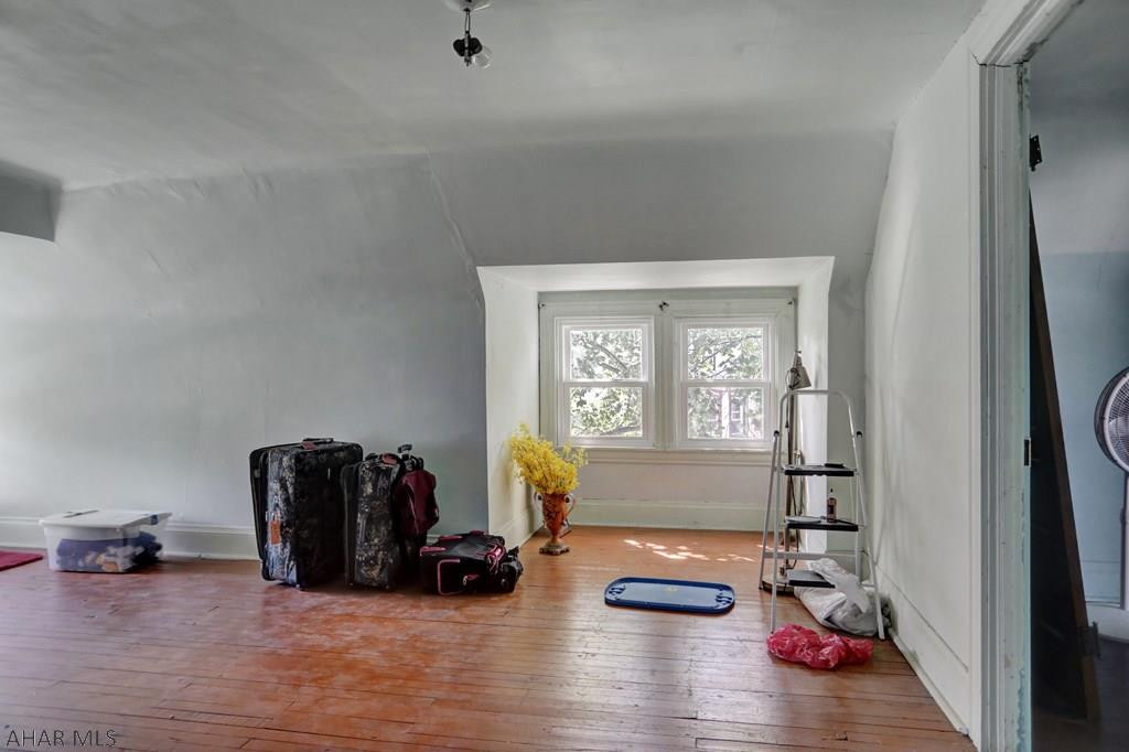 Unknown - Residential