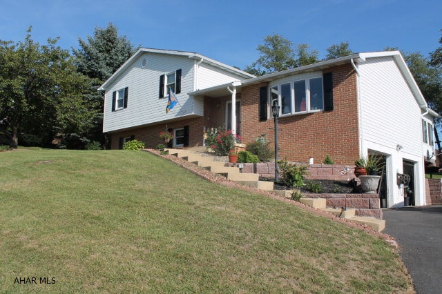 Rolling Hills - Residential