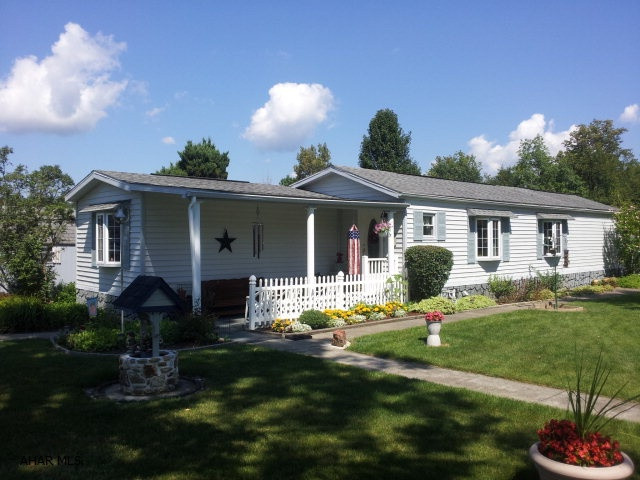 Pine Croft - Residential