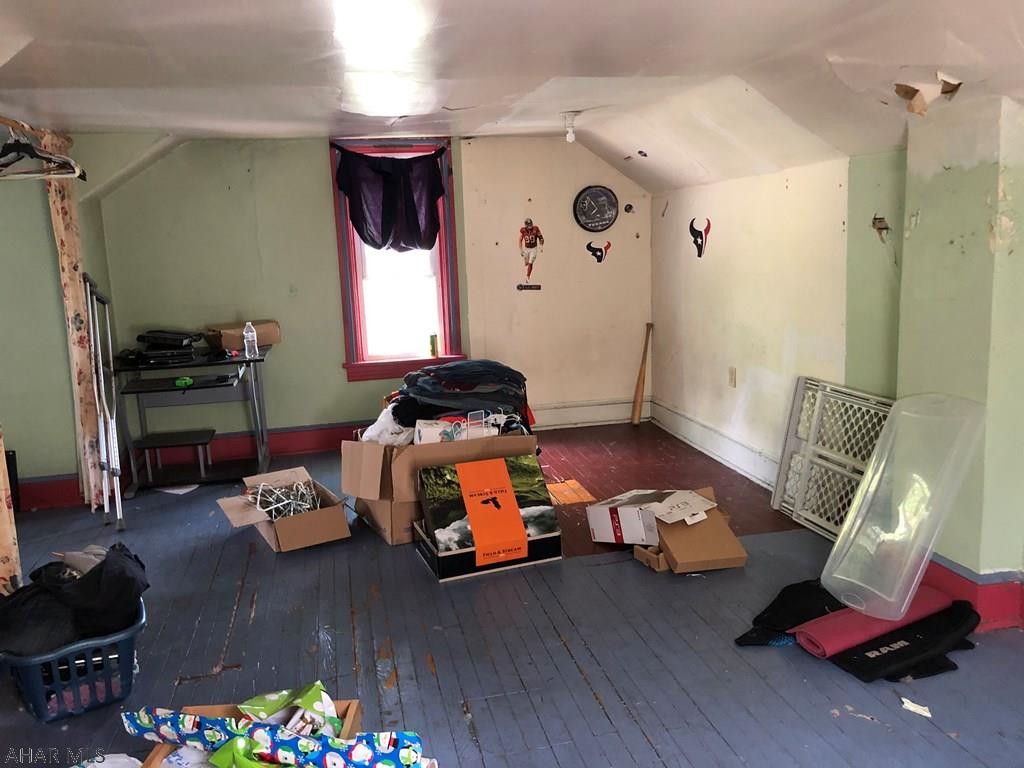 Unknown - Residential