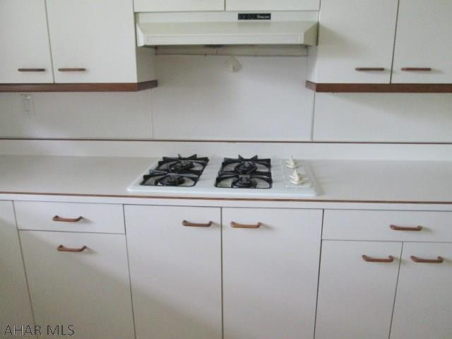 Holiday Manor - Residential