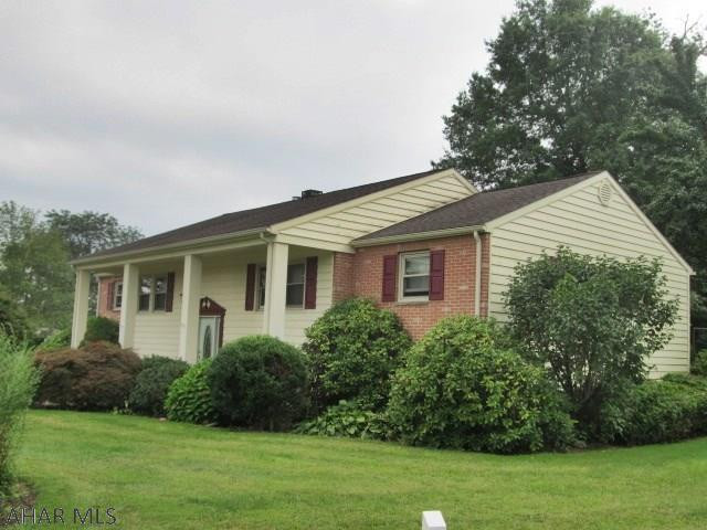 Holiday Manor - Residential