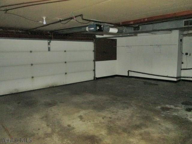 Holiday Manor - Residential