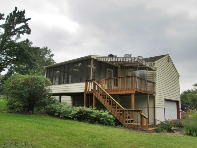 Holiday Manor - Residential