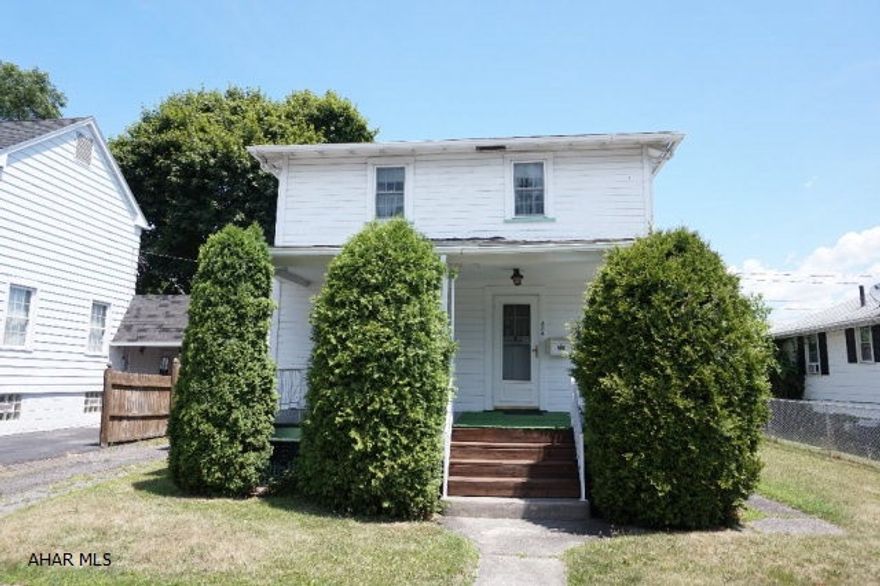 This is a nice 3 bedroom, 1 bath, 2 story in Toy Town. 200 Amp. Central Air. 90% efficiency furnace. Copper/PVC. Hardwood floors. Plaster walls. Simonton Tilt-in windows. Driveway. Stove, refrigerator, washer and dryer included. Per owner no flood zone. 2017 Reassessed taxes noted as $1066. Convenient location.