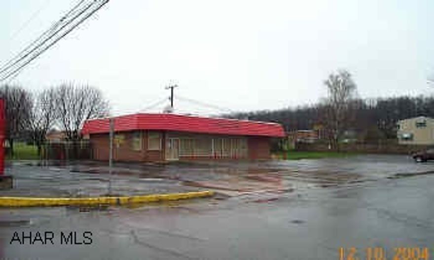 All agents-see taxmap-Parcel #80, must be separate sale-see agent for details-1800 SQ FT. BLDO-Hight exposure-leased until Aug.-05 Realtors note: of the 4 possible parcels to be conveyed a commission is paid on only 3 parcels. See Al for details