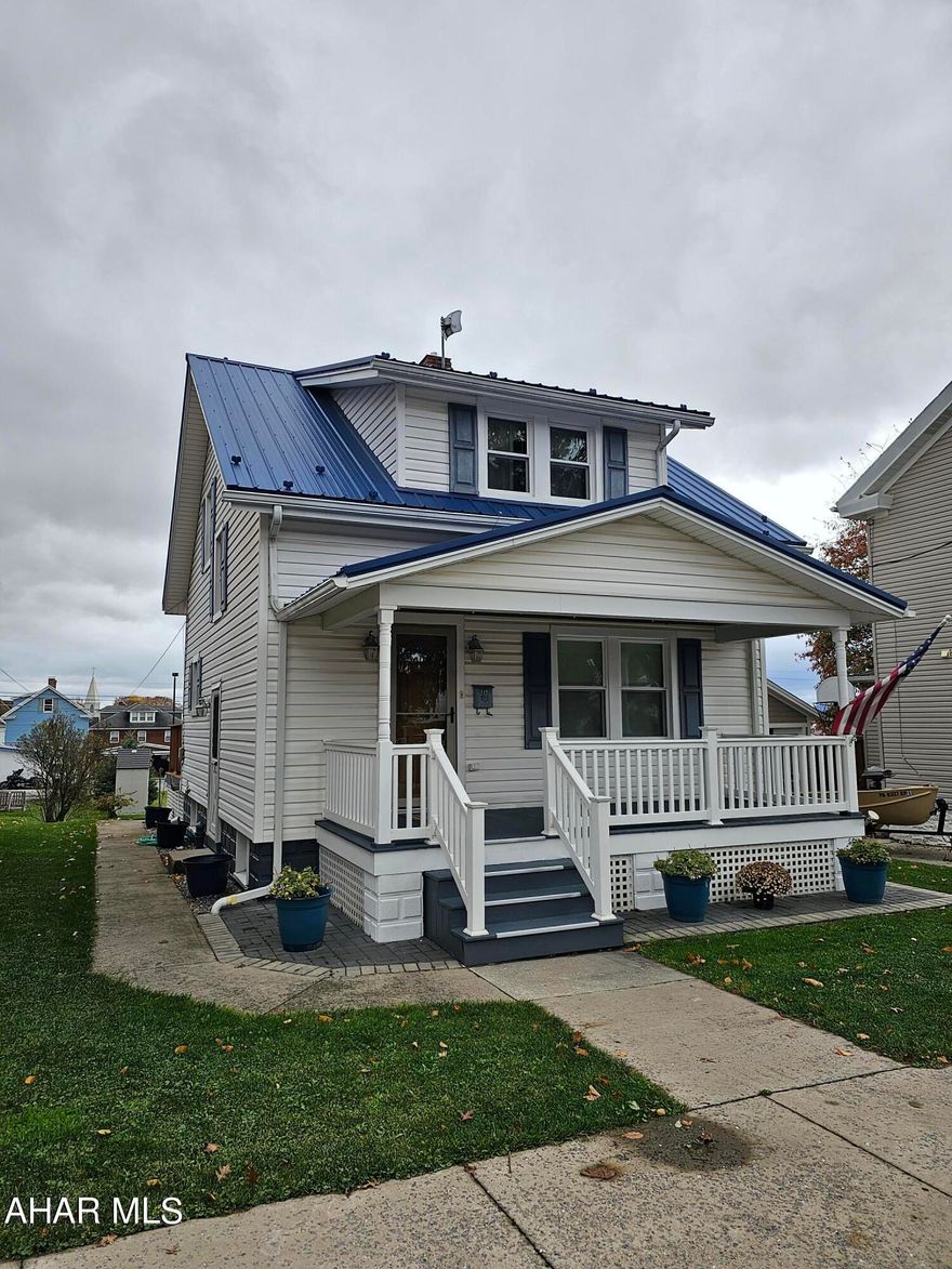 Move in ready home in the heart of highly desired Martinsburg! This house is well kept and well updated with windows, roof, electrical and landscaping. Great porch and deck out back with retractable awning. Your finishing touches is all that is needed to make this beautiful space a home! Great house. You rarely get into Martinsburg for this kind of money!