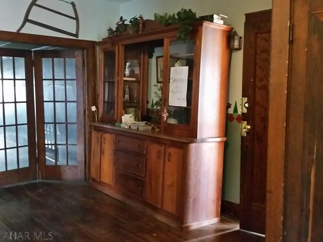 Unknown - Commercial Sale