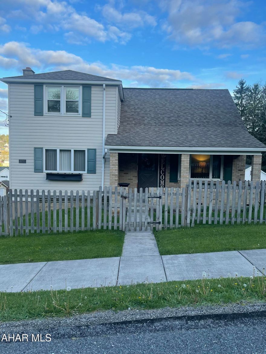 Beautiful 1.5 story remodeled home featuring 4-5 bedrooms 1.5 baths, modern kitchen, living room with hardwood flooring, 1st floor master bedroom, partially finished basement with family room, laundry, and .5 bath. Detached and attached garages. Utility shed. This home has been well maintained and is move in ready. Great home for the $$.