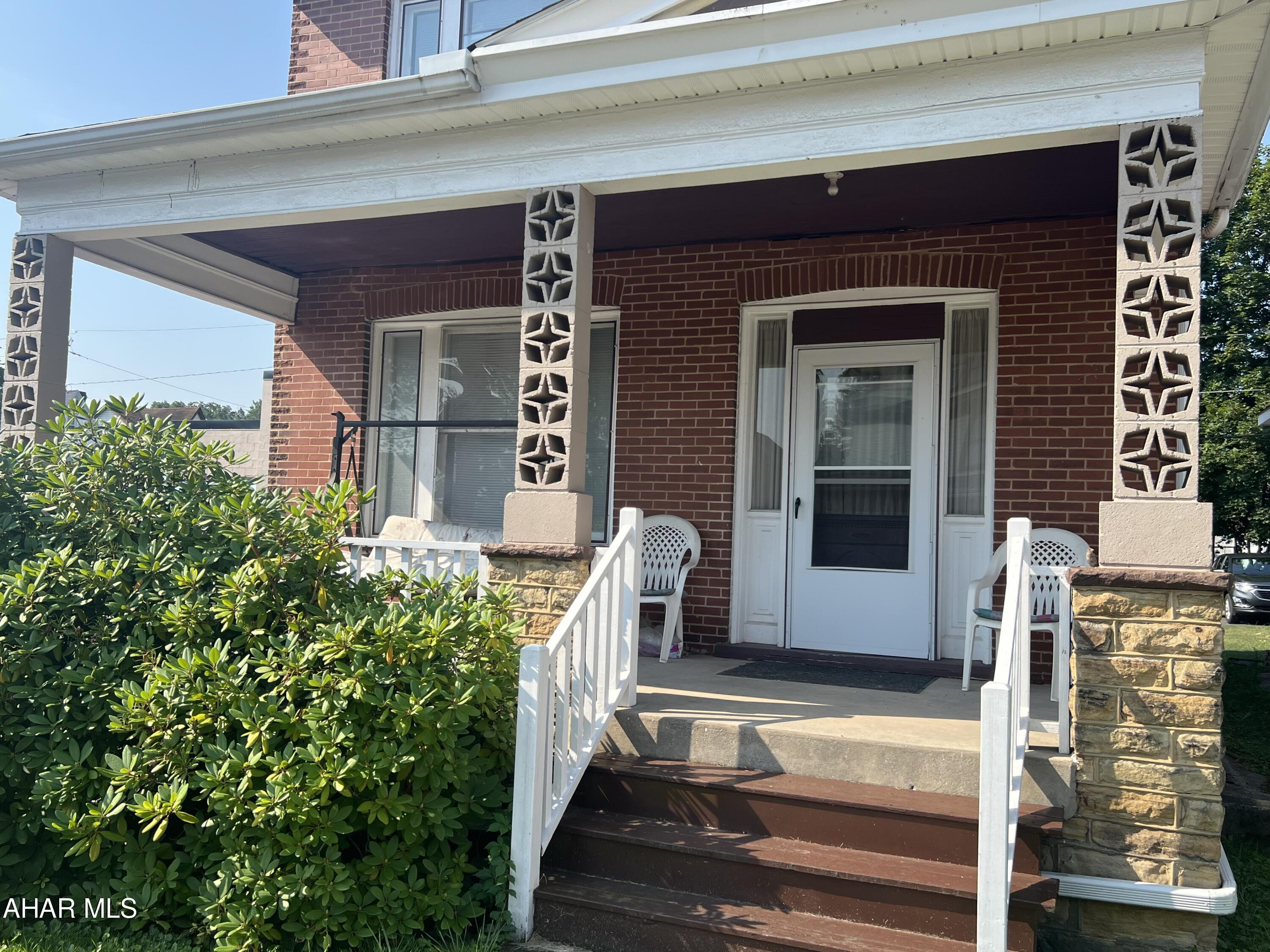 Juniata - Residential