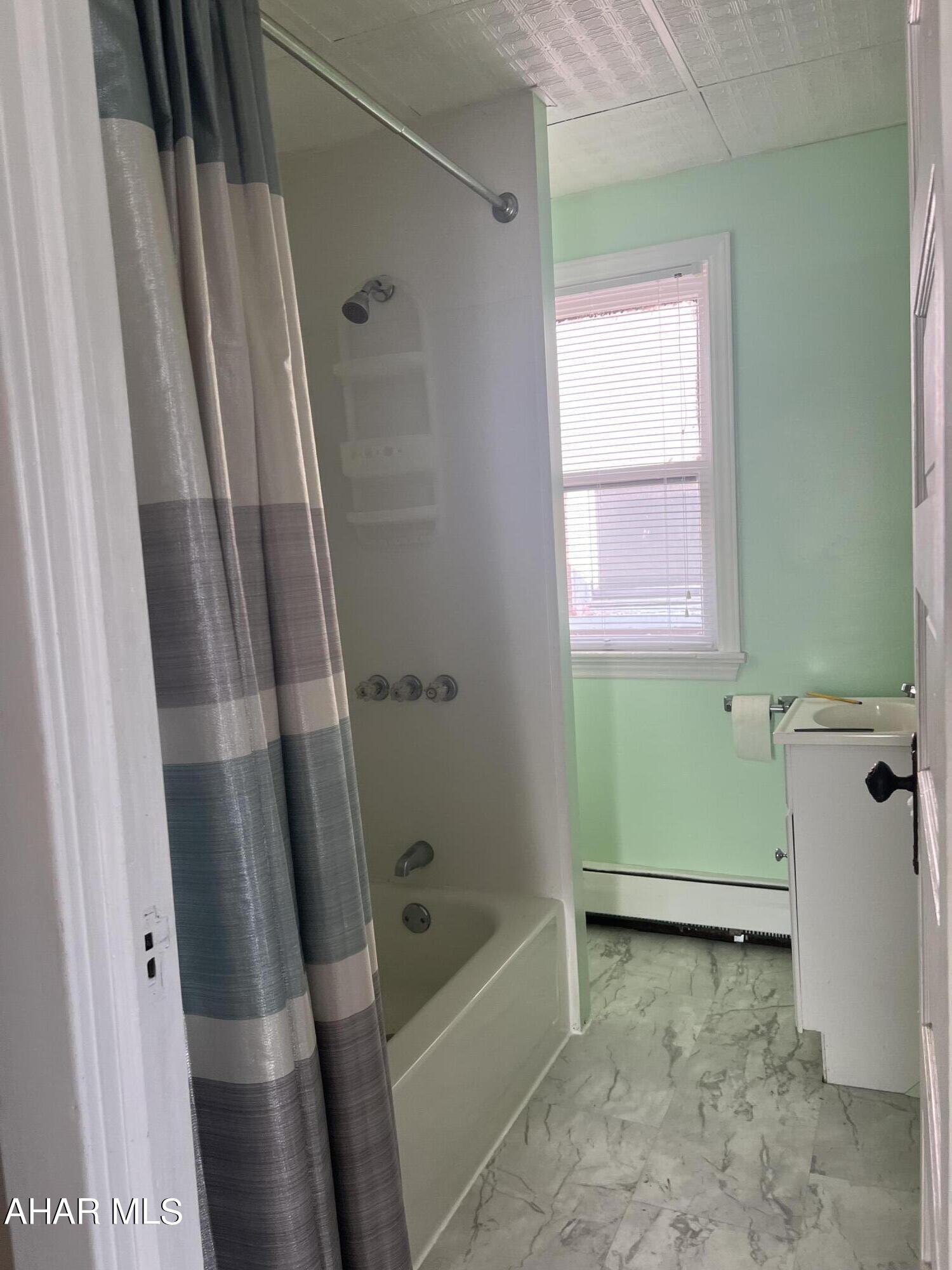 Juniata - Residential