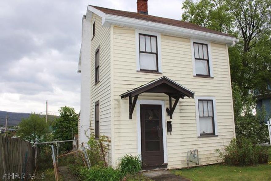 Calling all Investors! 2 bed 1 bath home with large, newer built, 2 bay garage. With some renovations, you can make this home yours or potentially rent it out. The garage has rental possibility as well.