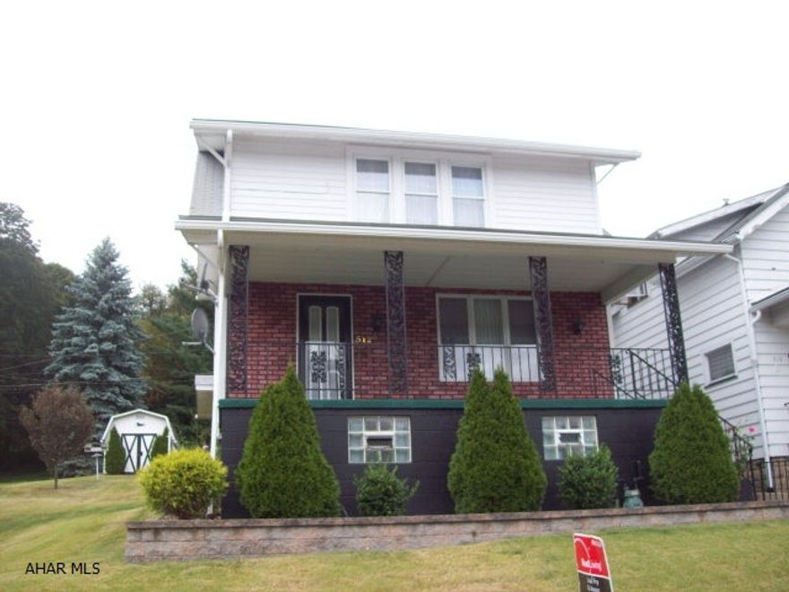 Well maintained 3BR home in Pleasant Valley.  Large lot with extra lot at the rear of the property.  Semi-modern kitchen and bath, nice rear porch.  Great view of the mountains!