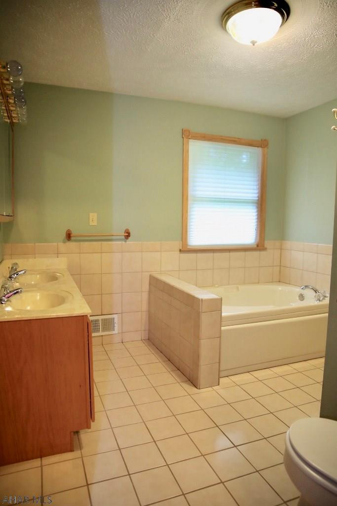 Ridgewood Heights - Residential