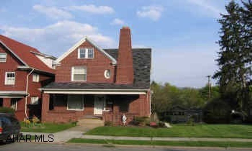 Immaculate 3 bedroom brick with formal dining room, fireplace in living room, landscaped lot. Can't be shown until 5/ 14/05