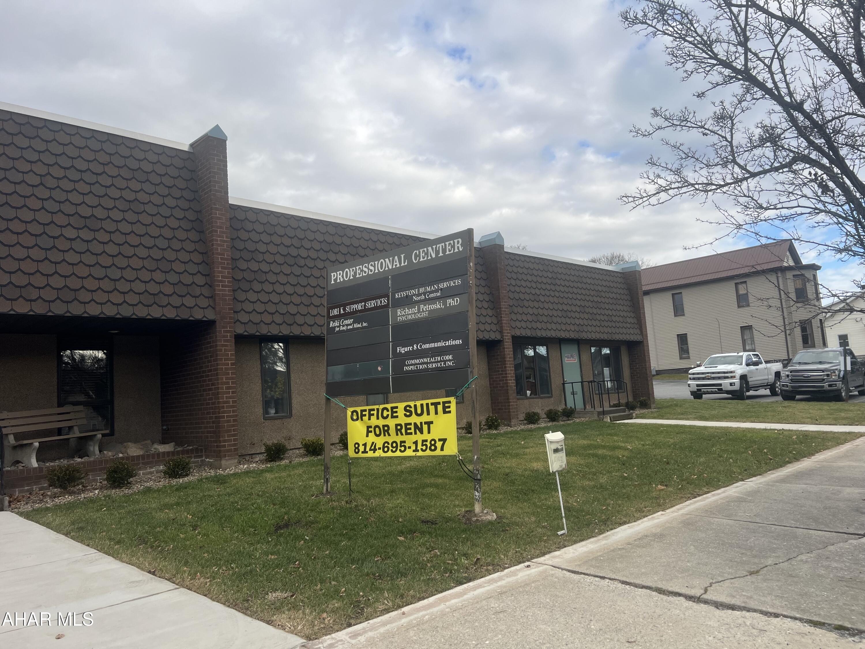 Hollidaysburg - Commercial Sale