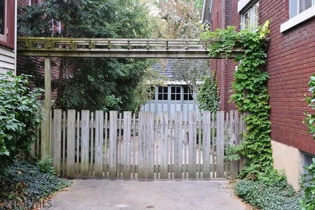 Hollidaysburg - Residential