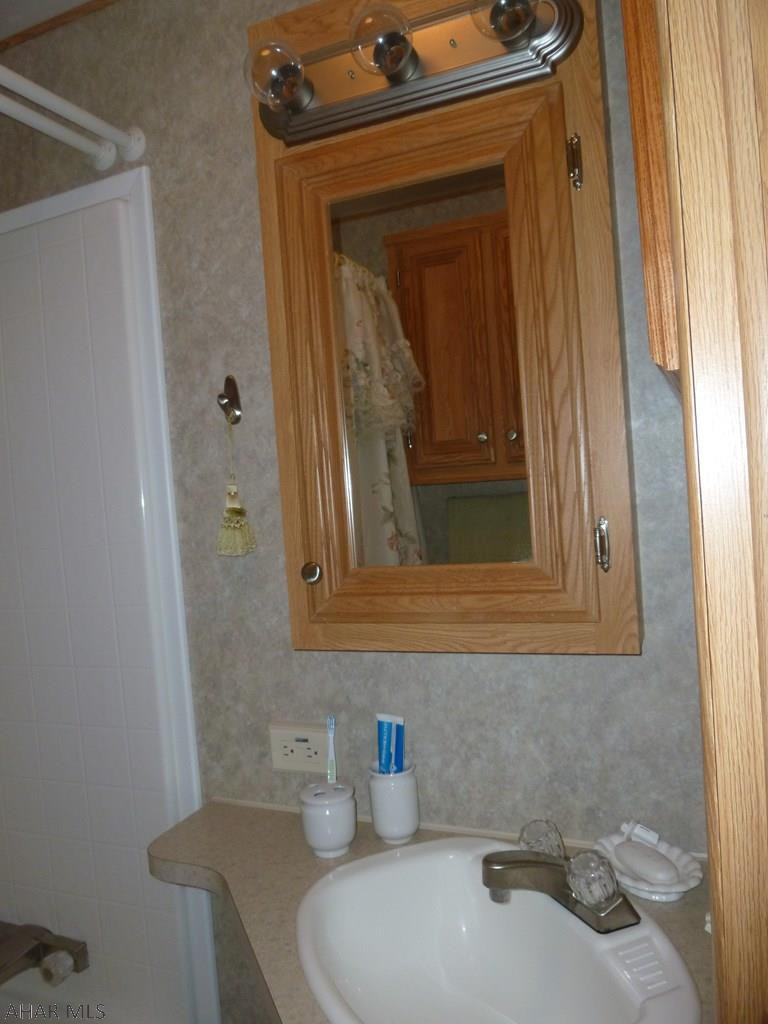 Glendale Yearound - Residential