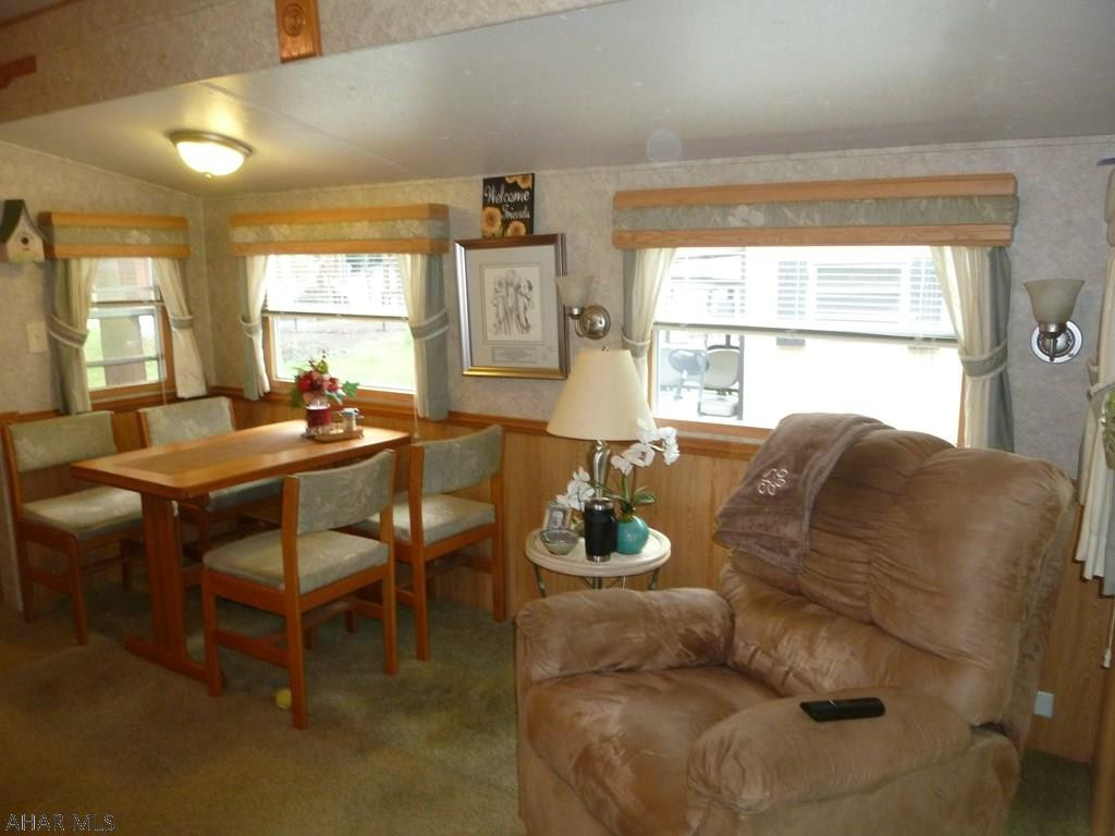 Glendale Yearound - Residential