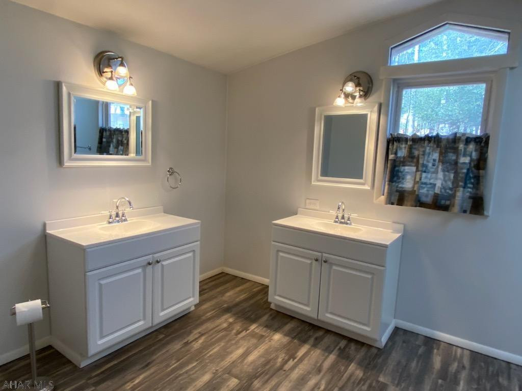 Glendale Yearound - Residential