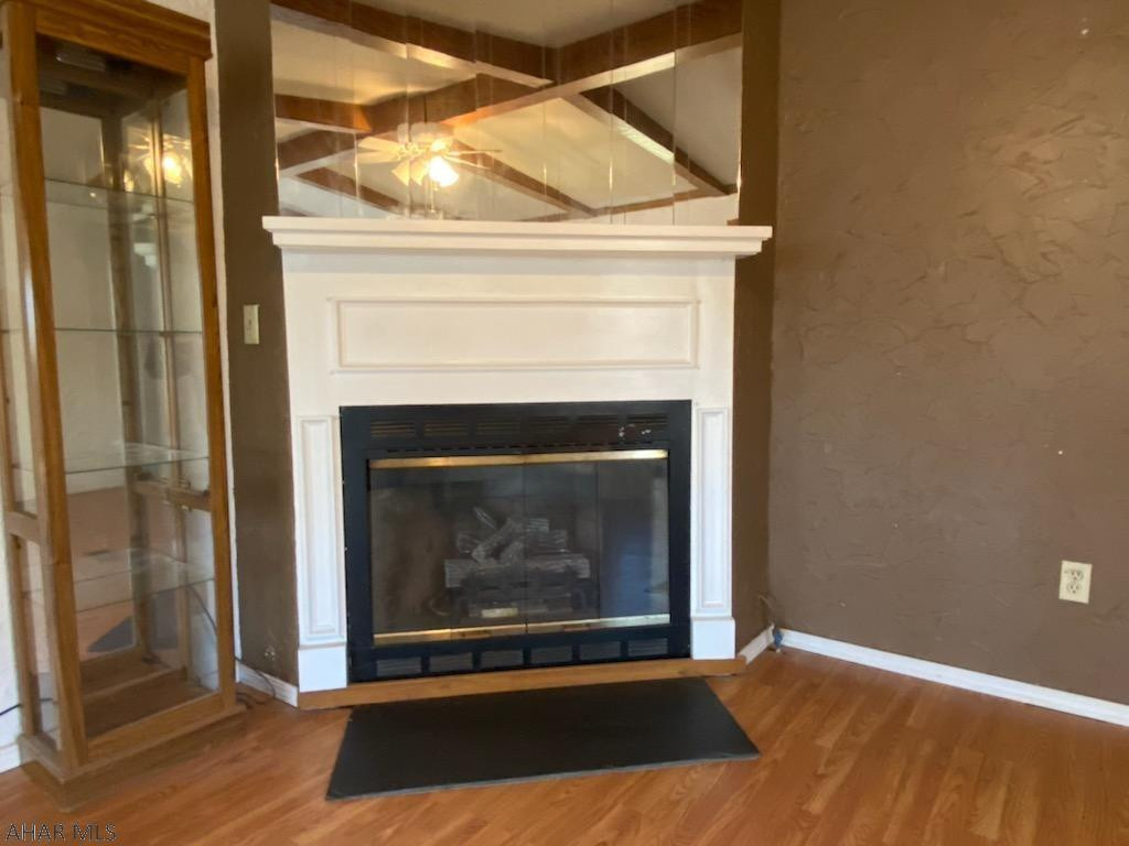 Glendale Yearound - Residential