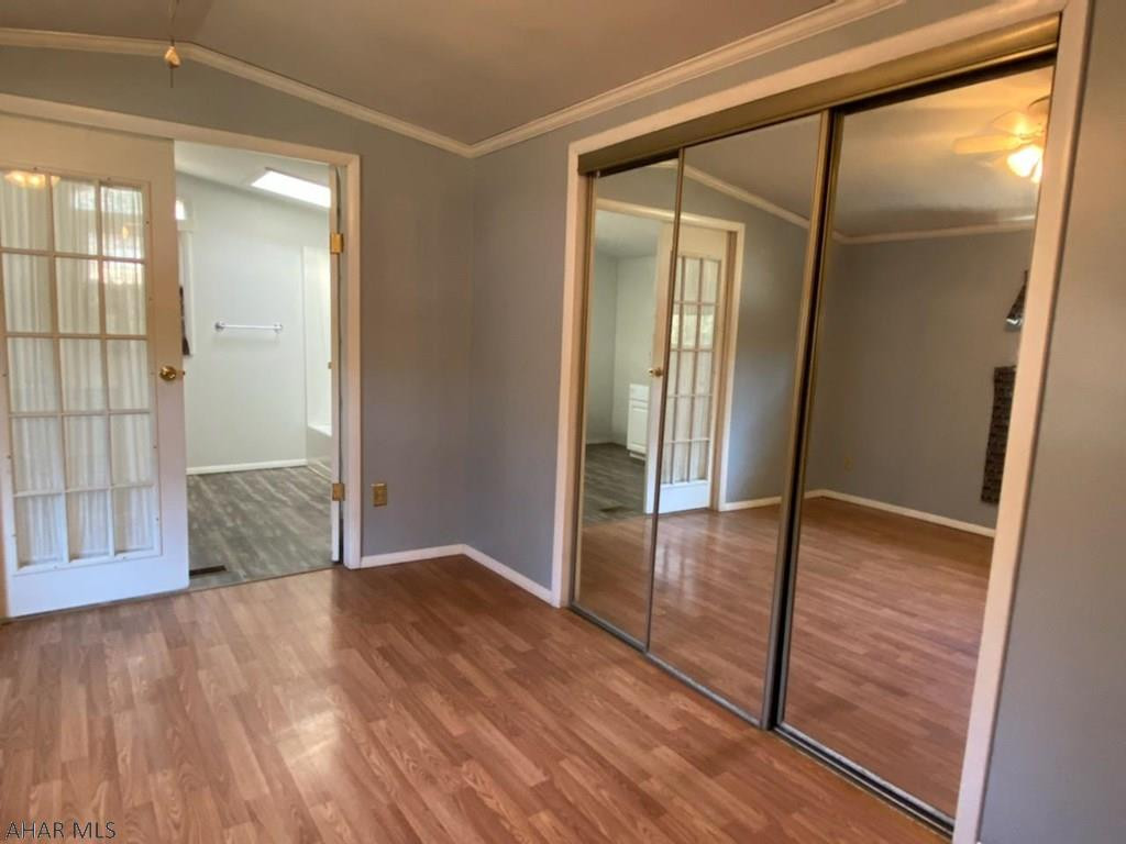 Glendale Yearound - Residential