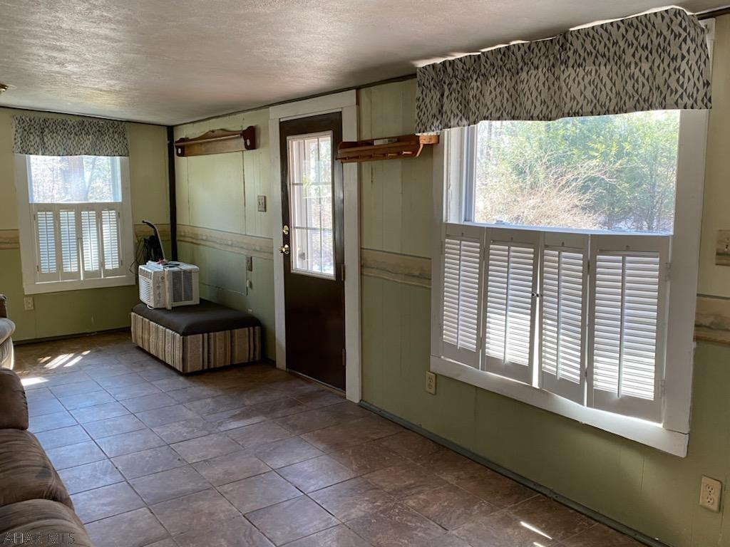 Glendale Yearound - Residential