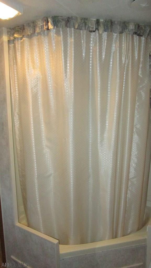 Glendale Yearound - Residential